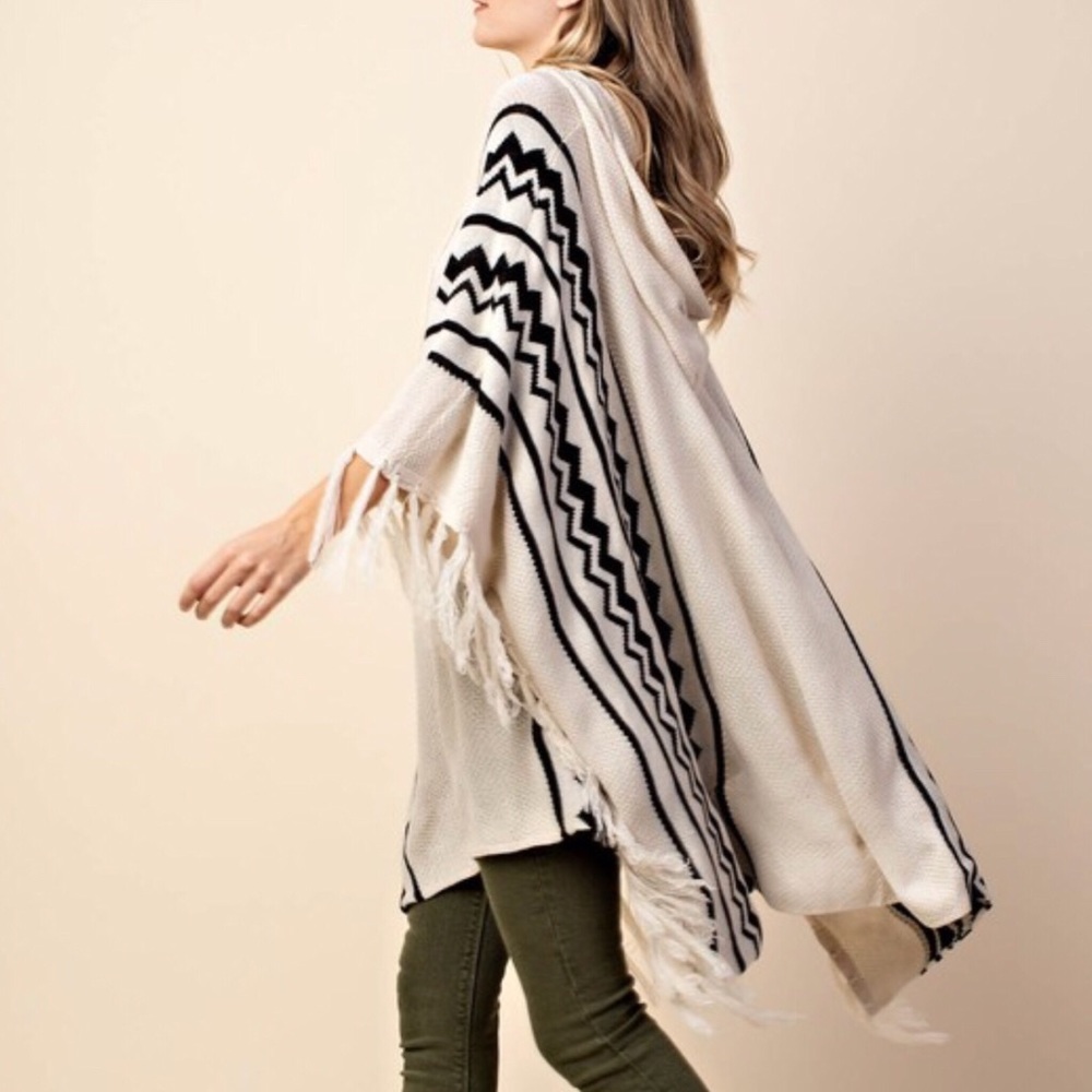 RELISTED Hooded Fringe Premium Cotton Blend Knit Poncho - Picture 4 of 8